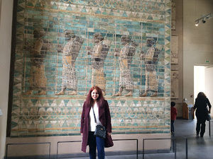 Meet your Posher, Zohreh